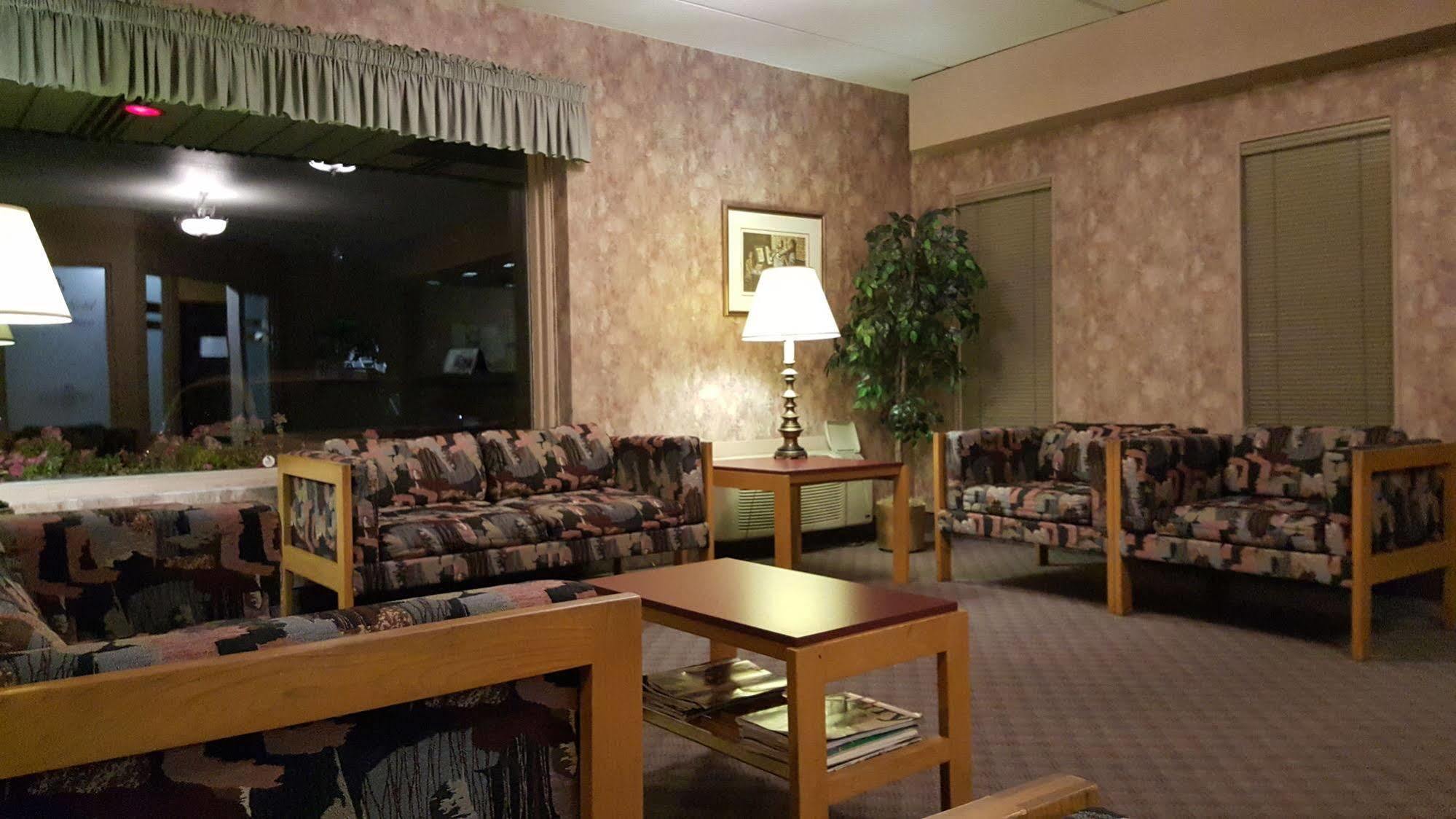 Hotel Motel Penn-Mass Trois-Rivières エクステリア 写真