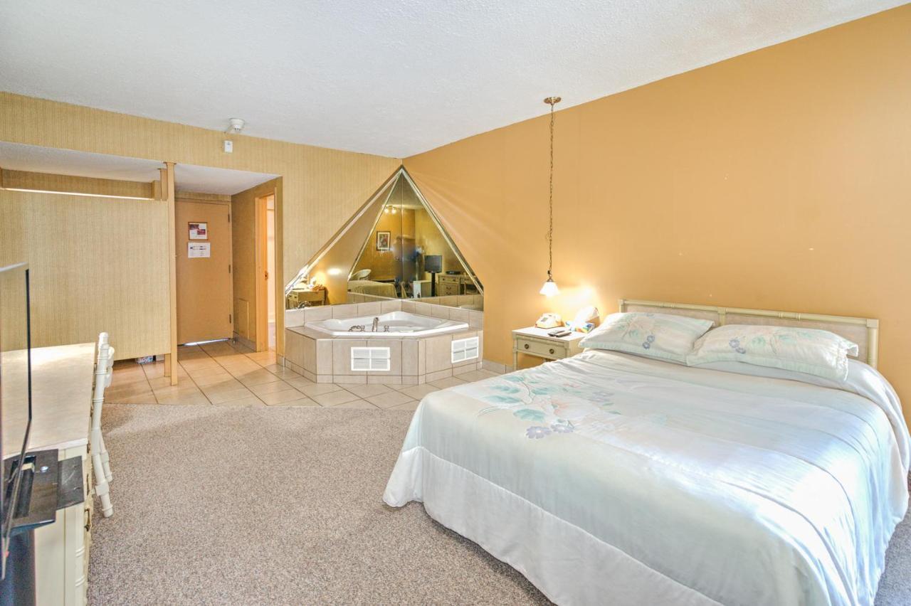 Hotel Motel Penn-Mass Trois-Rivières エクステリア 写真
